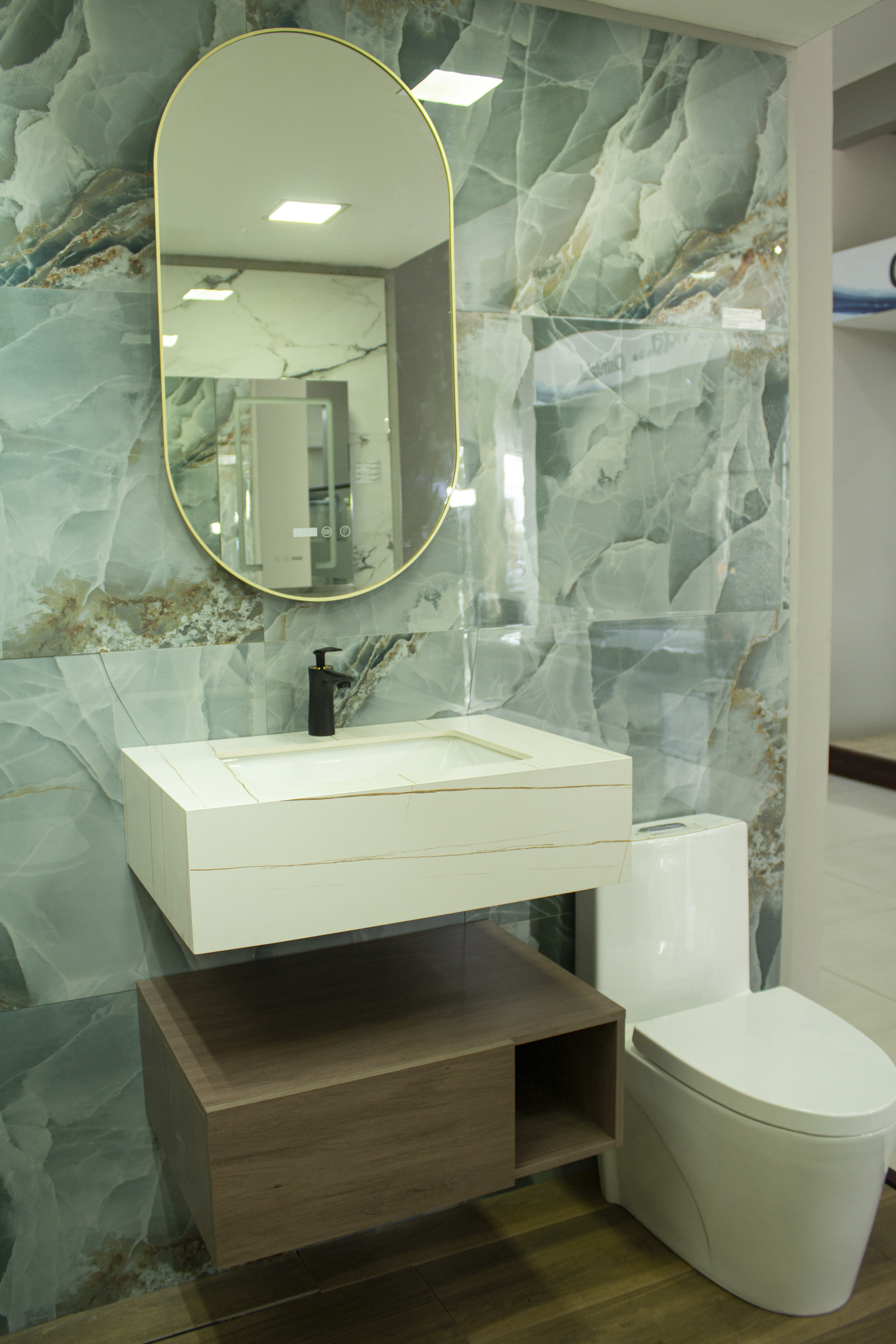 Mueble baño toledo dorado